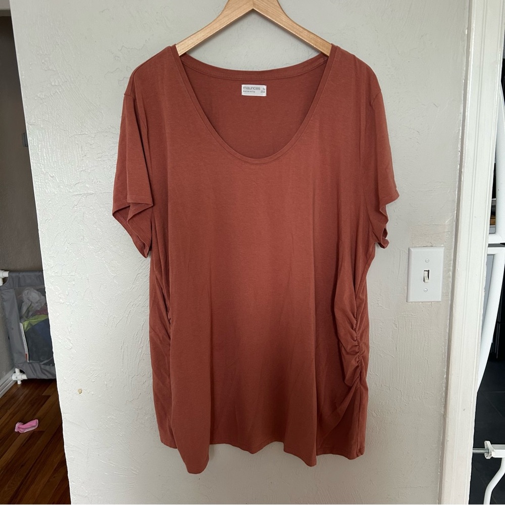 Maurices (4X Maternity) Short Sleeve Top with Ruched Siding